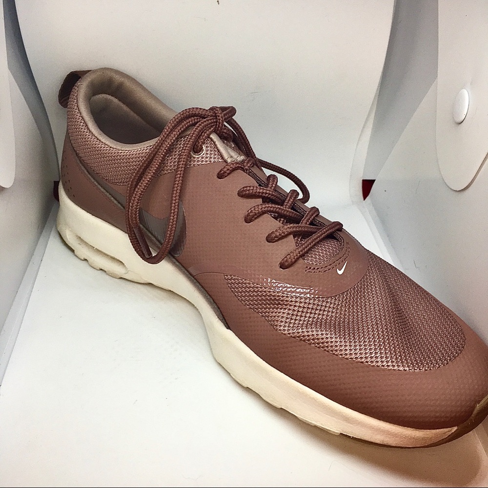 •🅢🅞🅛🅓• NIKE mauve sneakers - Picture 4 of 9